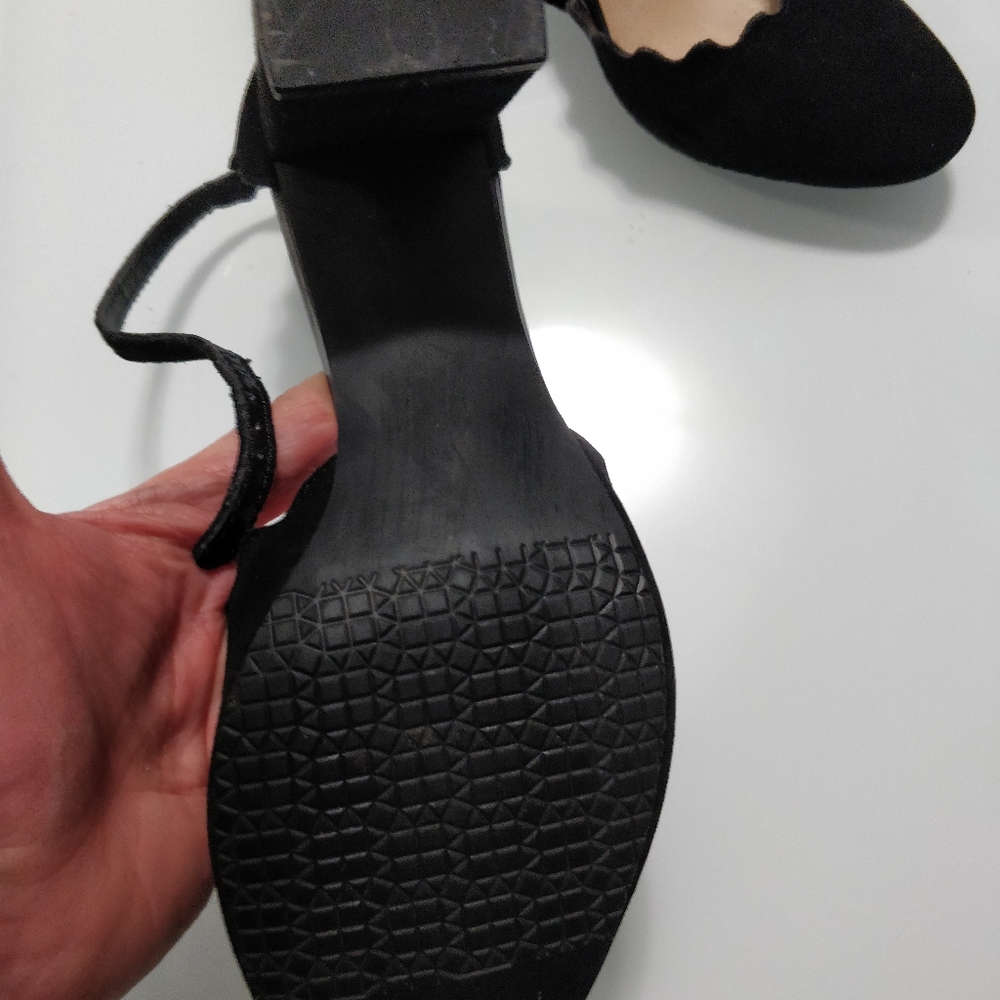 Beautiful shoes - Picture 5 of 7
